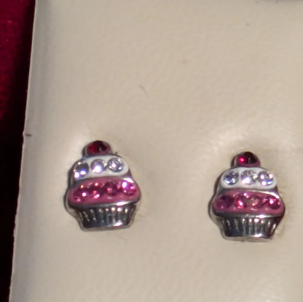 Vintag Sterling Silver925 Cupcake Rhinestone Stud Kids Earrings